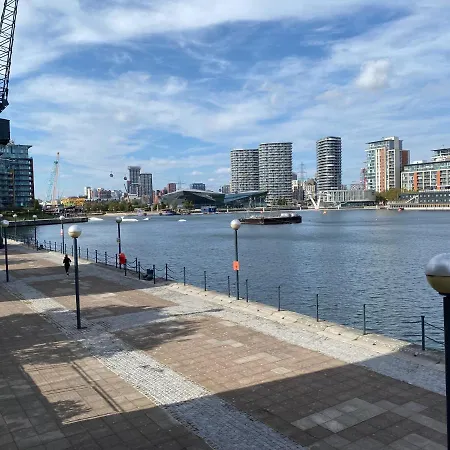 London Excel O2 Arena - Apartment With River View Exterior foto