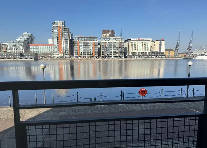 London Excel O2 Arena - Apartment With River View